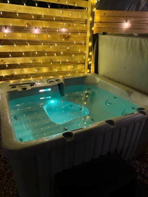 Ggs Holiday Let Poulton-le-Fylde エクステリア 写真